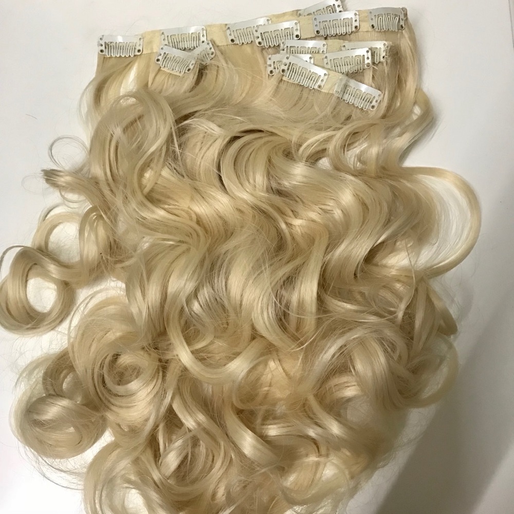24” 16 Clips blonde hair extension clip in